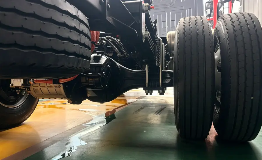 Jenwyn tech 100kW_200kW electric axles for 4.5t electric truck
