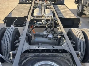 electric Central Drive vs. Electric Axle in Heavy Electric Trucks